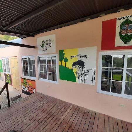 Blasina Beer Hostel 보케테 외부 사진