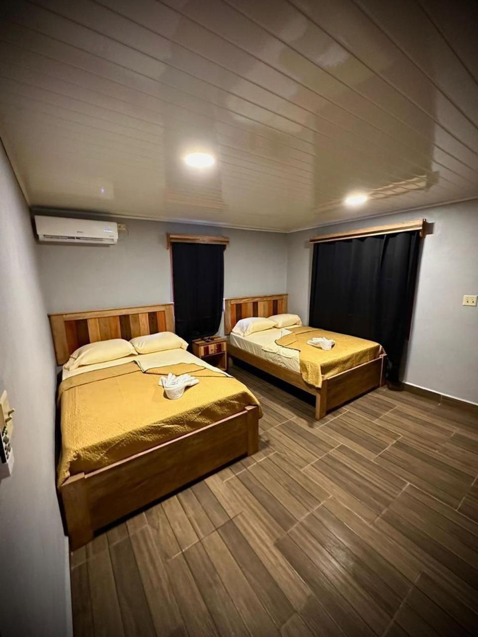 Blasina Beer Hostel 보케테 외부 사진