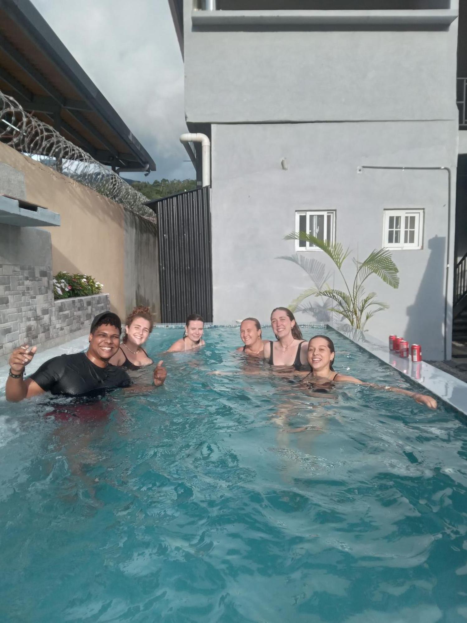 Blasina Beer Hostel 보케테 외부 사진